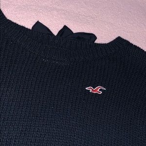Hollister Sweater Bow